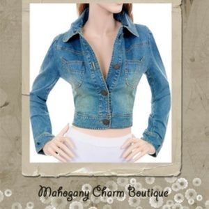 Denim Jacket with Detachable Lace Collar and Sleeves